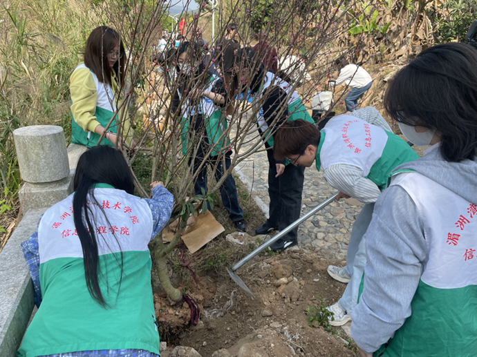 “不负青春，为绿充植”||必赢bwin线路检测中心植树节活动