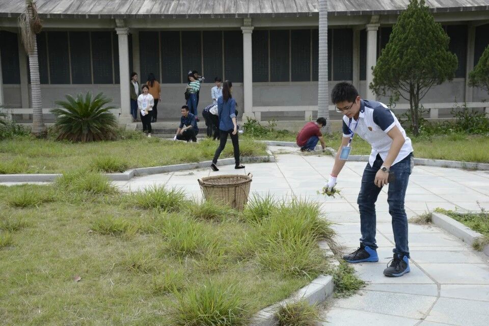 信息工程学院“缅怀古人蔡襄”活动圆满成功